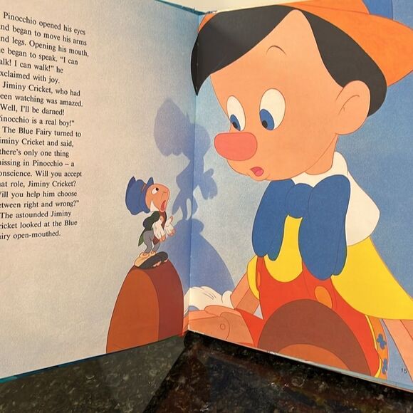 Vintage 1986 Walt Disney Pinocchio Gallery Books Hardcover Collectible - Picture 7 of 9